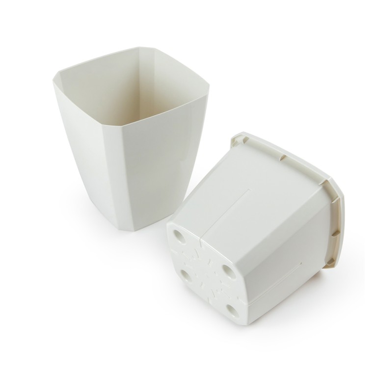 Лаунж кашпо квадратное с дренаж. вставкой 2,4л/1,6л светло-серое (Мартика)